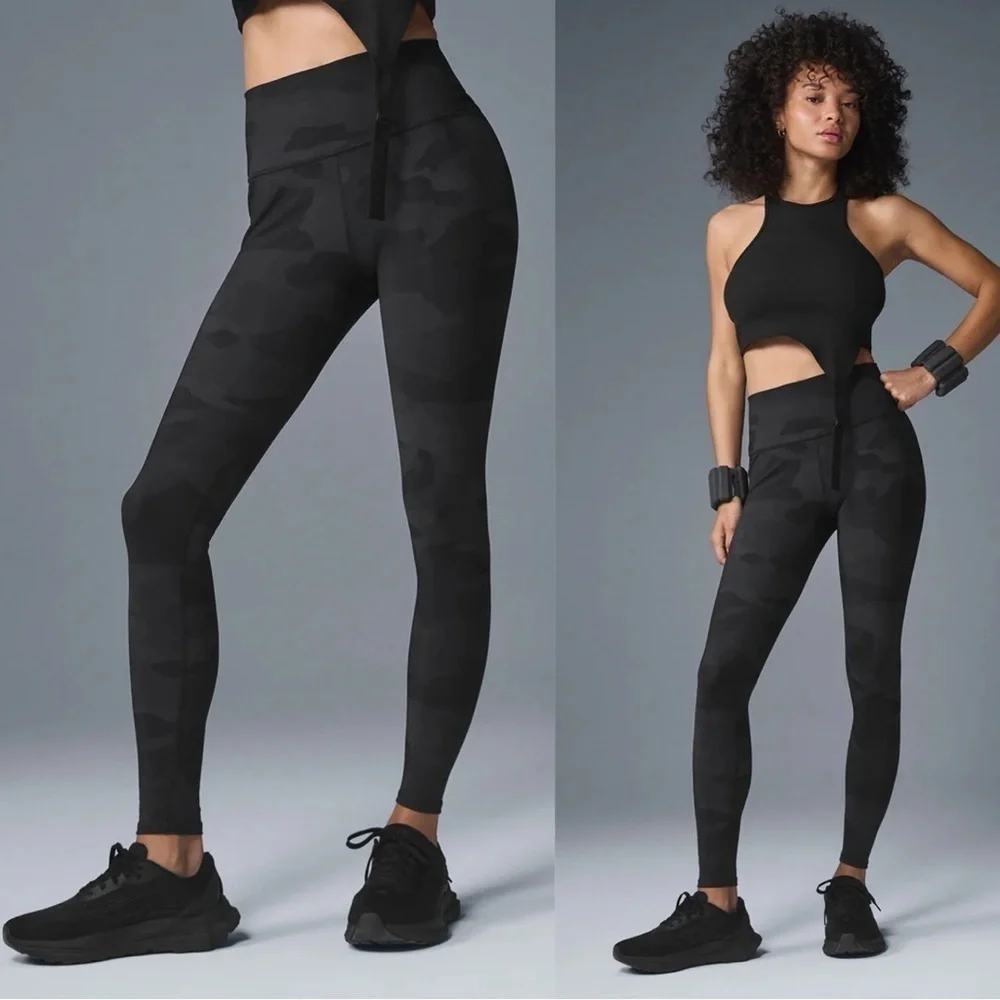 Alo Yoga High Waist Camouflage Vapor Legging Black Camouflage